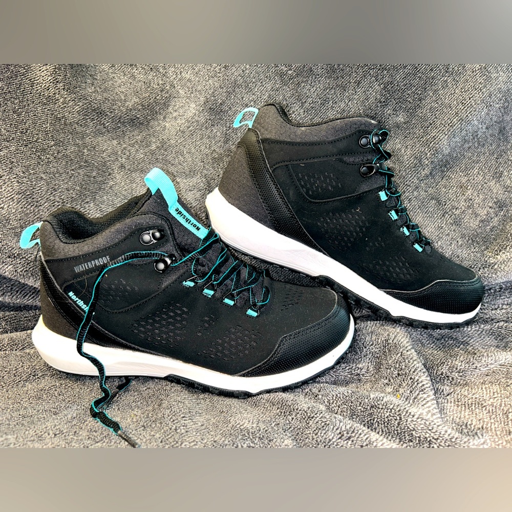 Northside Women's Benton Mid Waterproof Hiking Boots